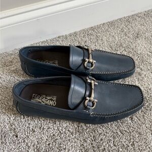 Salvatore Ferragamo Driver / Blue Leather with Gancini Ornament / Men’s Size 8.5